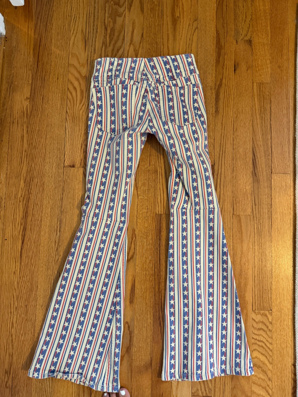 Free people We the Free Penny star and stripes pull on flare jeans, 24 - Picture 9 of 9